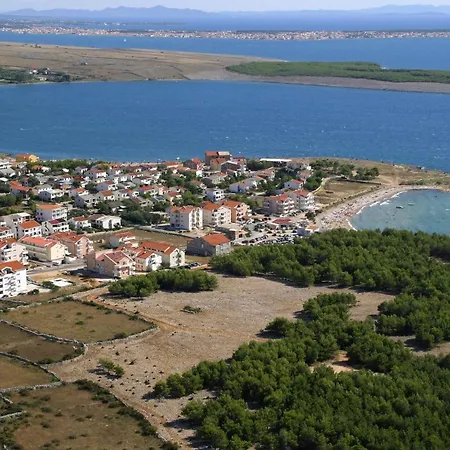 Apartment With A Parking Space Povljana, Pag - 21342 *
